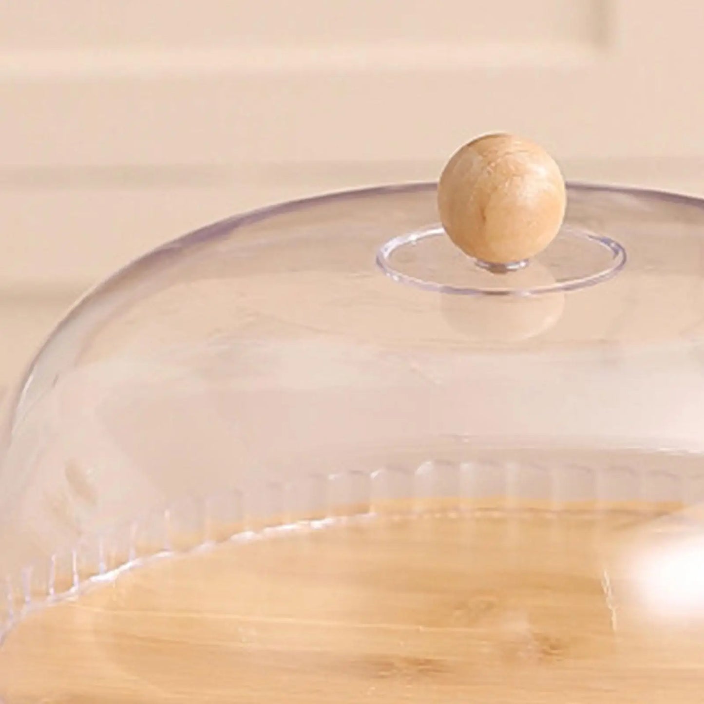 Round Serving Tray w/ Dust-proof Domed Cover
